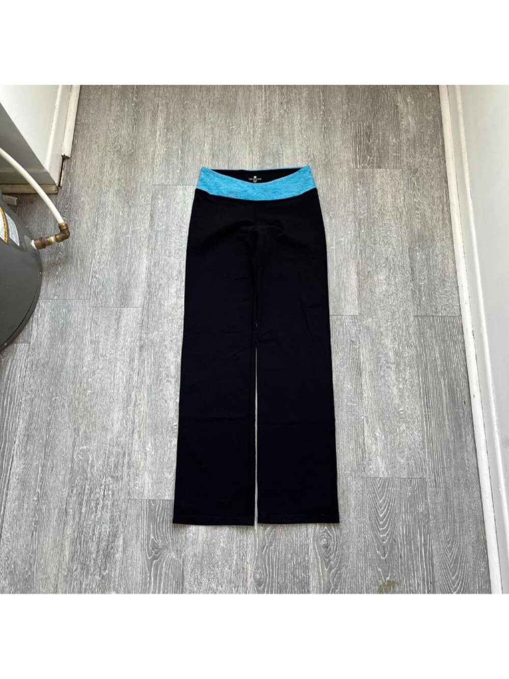 Black / Light Blue “Tuff Athletics” Low-Rise Y2K Wide Leg Leggings / Yoga Pants
